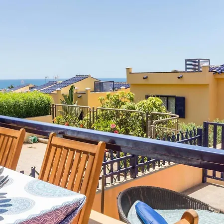 Triplex Playa Meloneras Villa